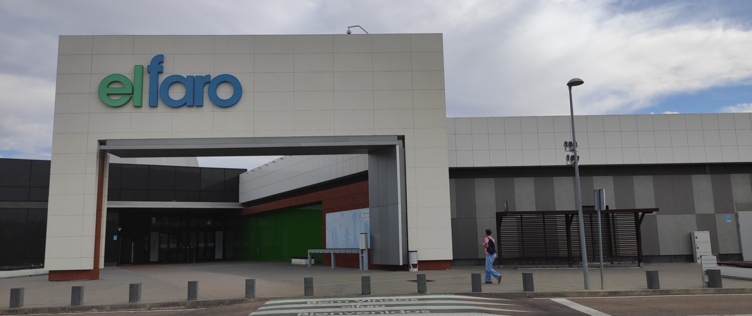 centro comercial el Faro Badajoz