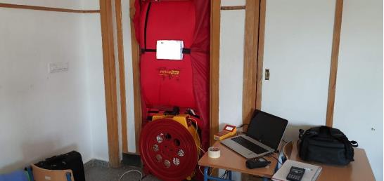 blower door centros educativos